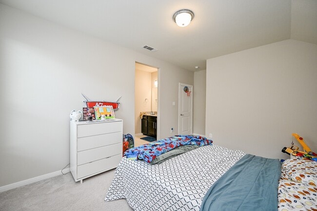 Building Photo - 24919 Bridgeton Meadow Ln