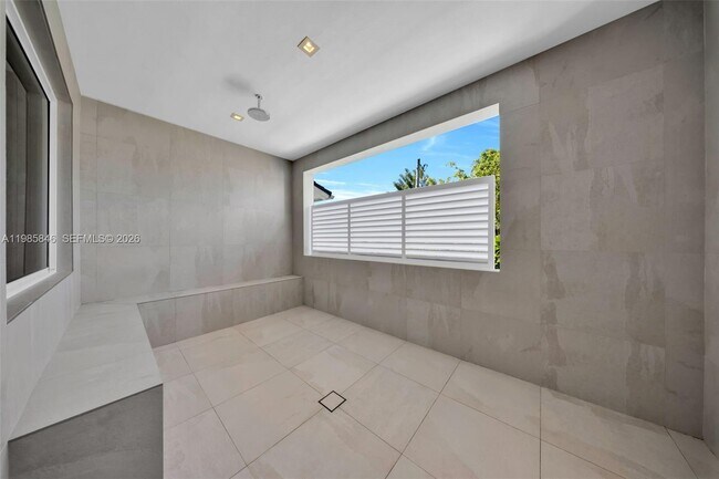 Building Photo - 3510 Segovia St