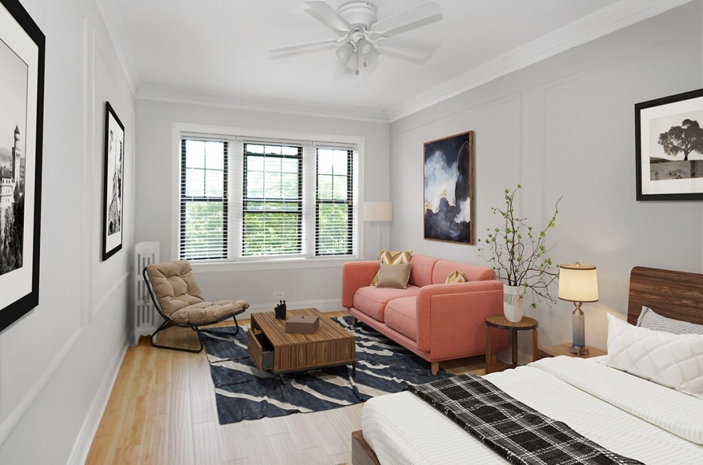 STUD Living Area - 1049 W. Oakdale