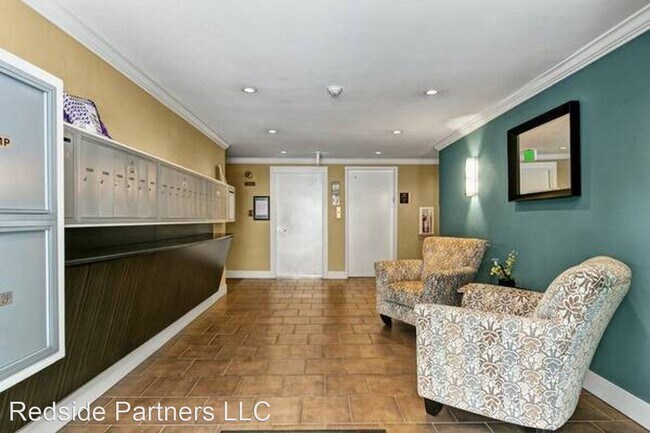 Building Photo - 1 br, 1 bath Apartment - 2250 NW 59th St