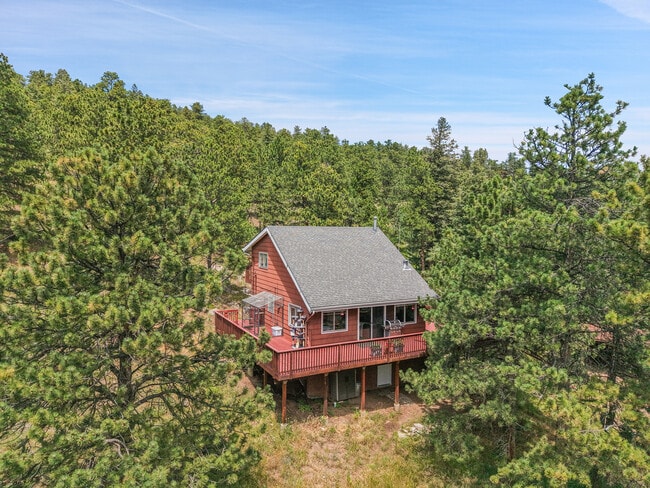 Building Photo - 32187 Sylvan Rd