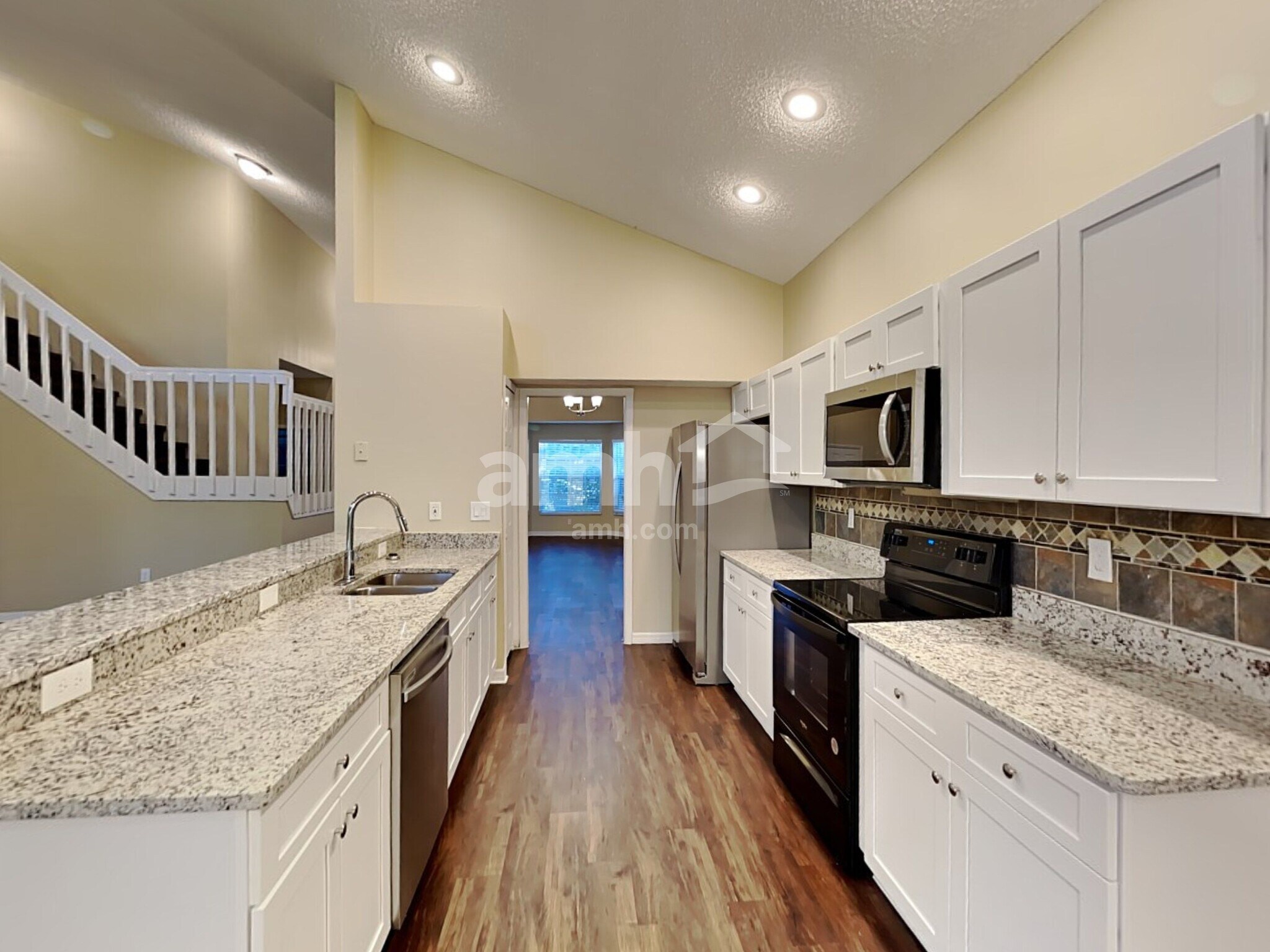 Building Photo - 119 Lancer Oak Dr