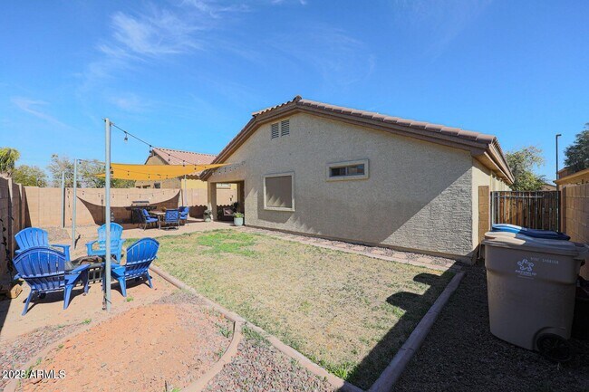 Building Photo - 5268 S 239th Dr