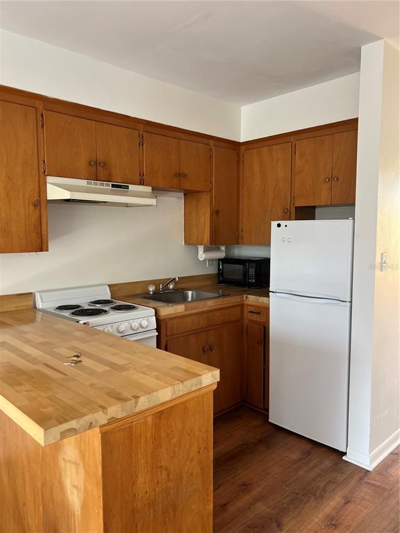 Building Photo - 145 W Minnesota Ave