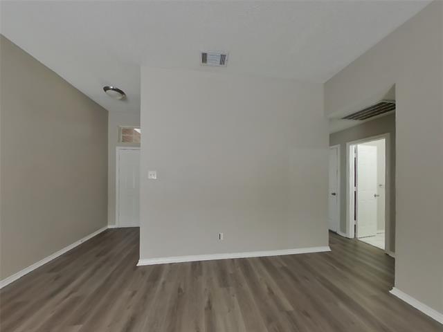 Building Photo - 1008 Brittany Dr
