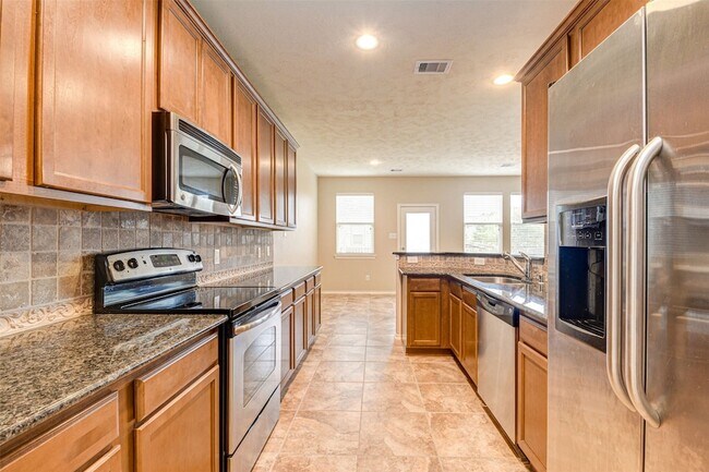 Building Photo - 23 Fairlee Ct