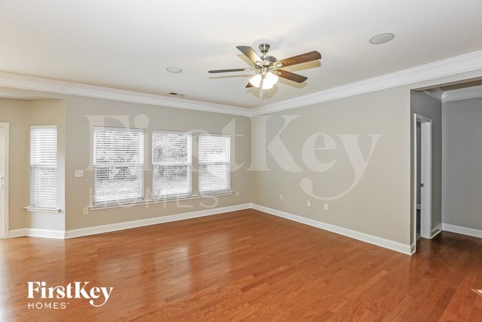 Building Photo - 409 Bougainvillea Ct