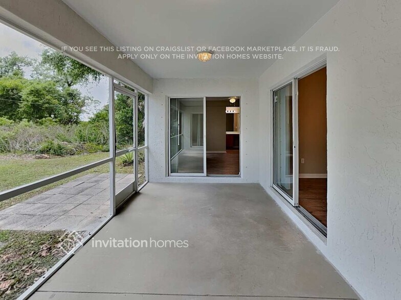 Building Photo - 6915 Glacier Ave