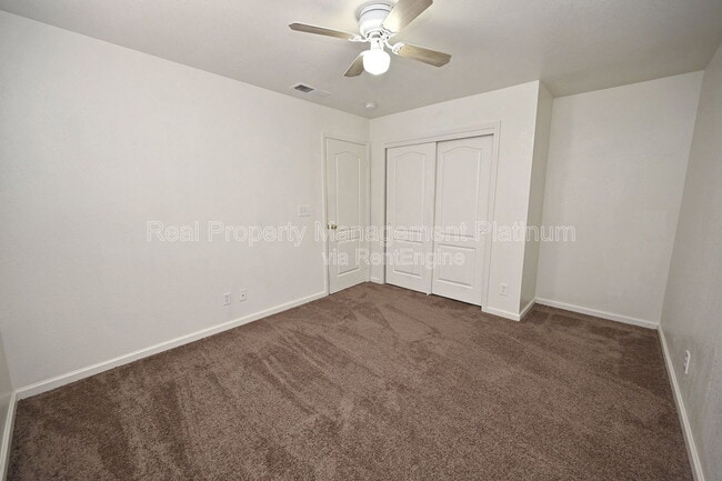 Building Photo - 2233 E Christopher Dr