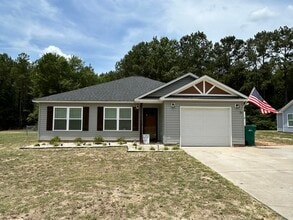 Building Photo - 2570 County Rd 43-402