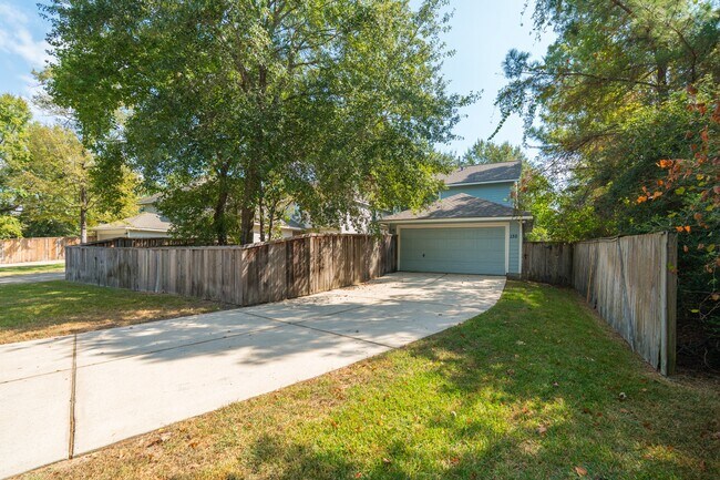 Building Photo - 130 W Montfair Blvd