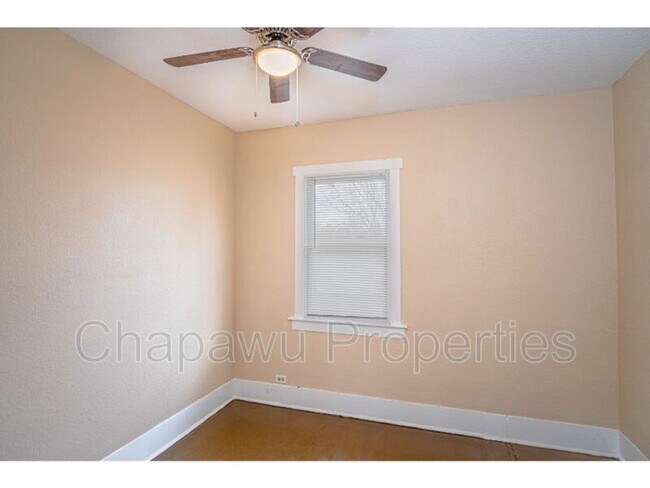 Building Photo - 1101 Gibbs St