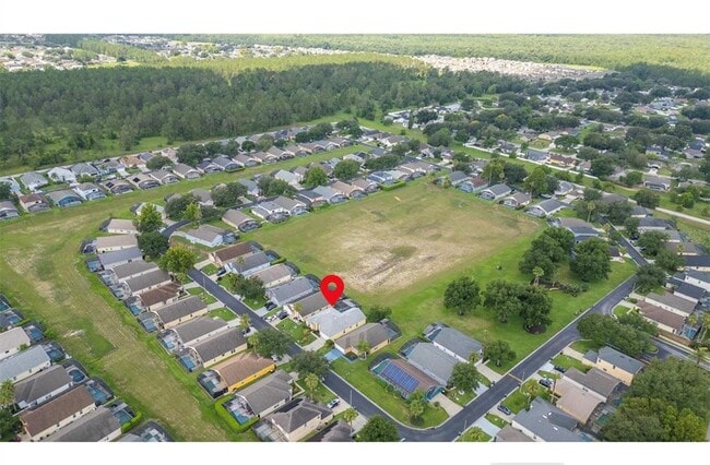 Building Photo - 135 Langham Dr