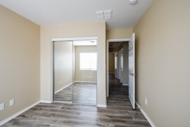 Building Photo - 3873 W Ashton Dr