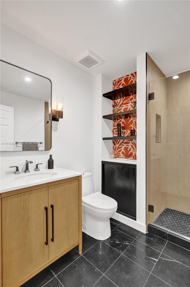 Building Photo - 1020 Bayberry Point Dr