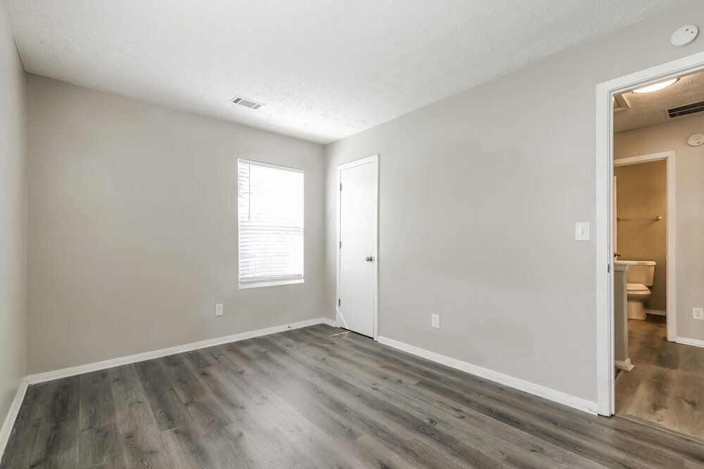 Building Photo - 6375 E Windsor Ln