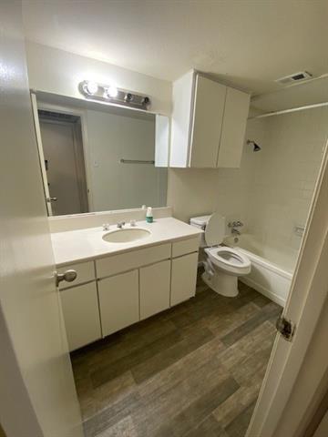 Building Photo - 12888 Montfort Dr