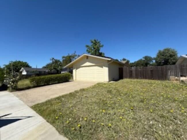 Building Photo - 6363 Eldon Ave