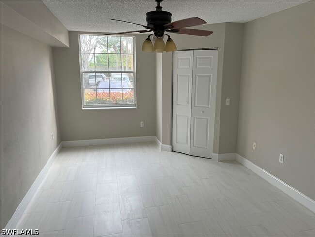 Building Photo - 8735 River Homes Lane