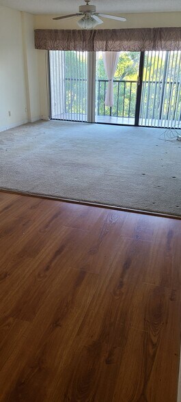 Dining& Living room - 2800 Cove Cay Dr