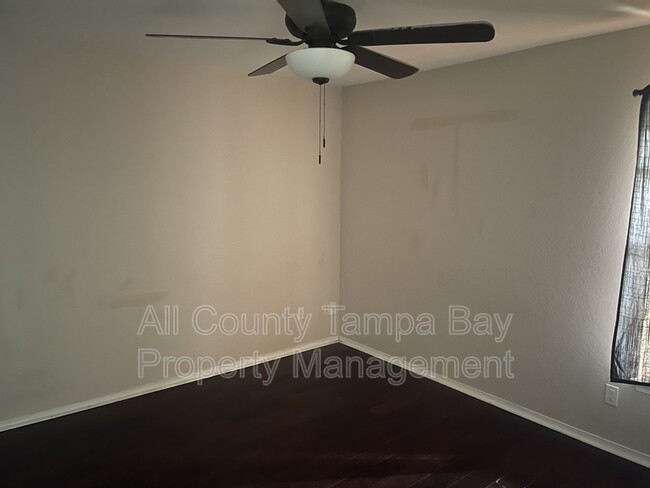 Building Photo - 10200 N Gandy Blvd