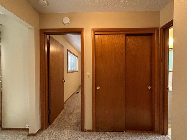 Building Photo - sw114th