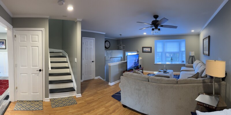 Building Photo - 1310 Farley Ct S