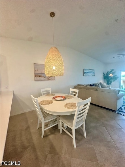 Building Photo - 15265 Green Acres Avenue Unit 228