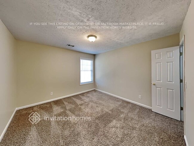 Building Photo - 521 Stanford Pl