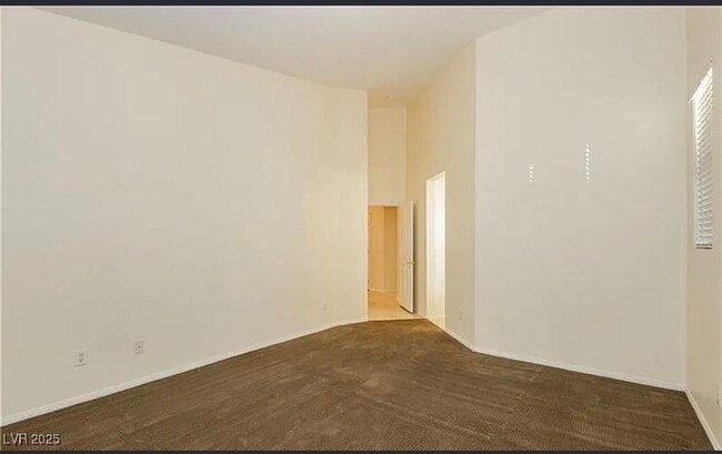 Building Photo - Beautiful 3-Bedroom + Loft Home for Rent in Summerlin! $1000.00 Off 1st Month Rent