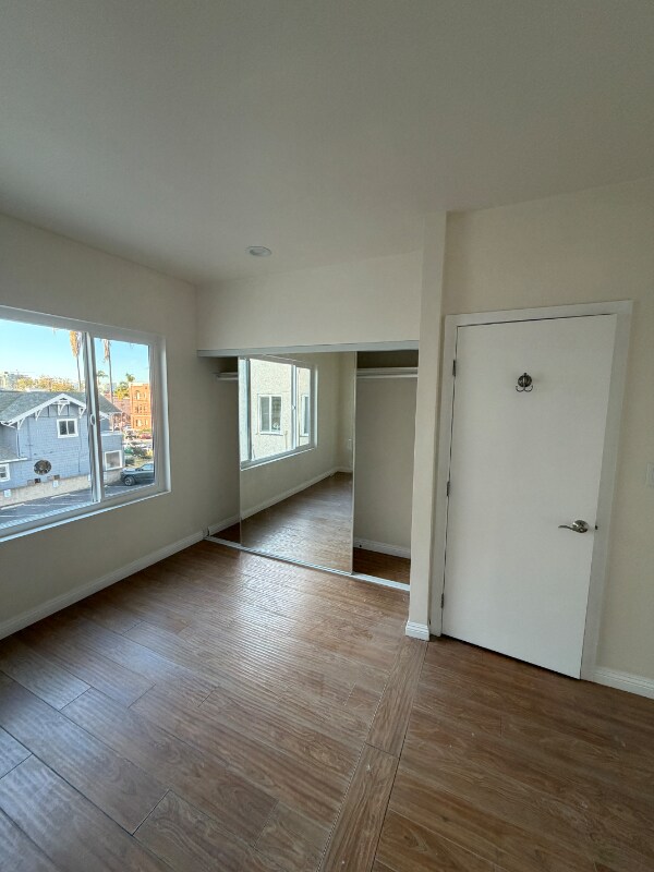 Building Photo - 317 Laurel St