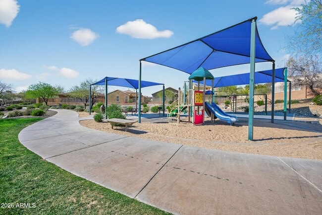 Building Photo - 7135 W Desert Mirage Dr