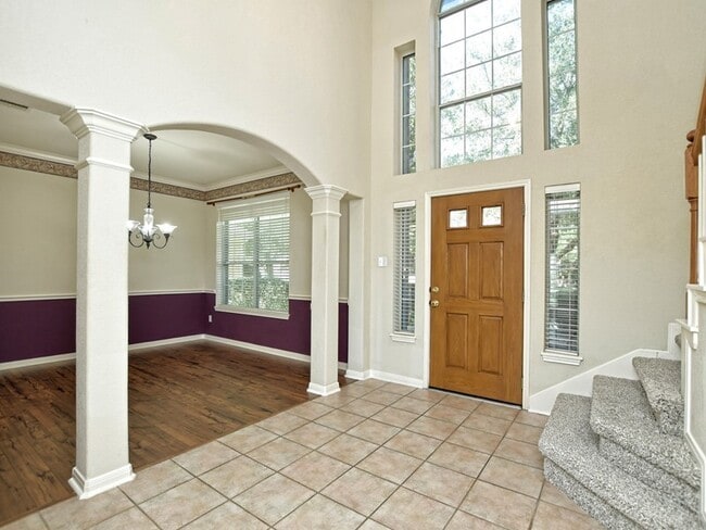 Building Photo - Single Family Home