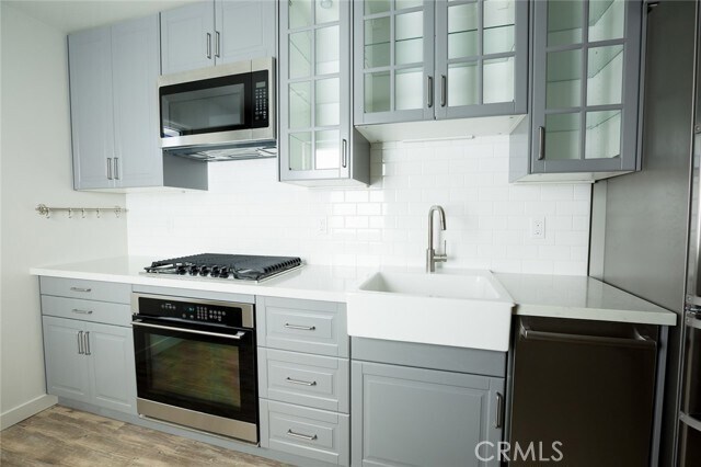 Building Photo - 210 Laurel St