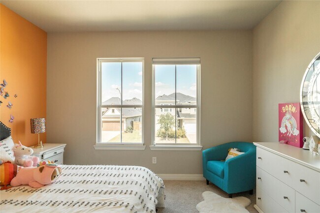 Building Photo - 29023 Laurel Grove Ln