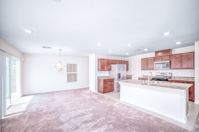 Building Photo - MOVE-IN READY! AMAZING 2023 3-BEDS 2.5 BAT...