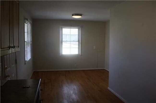 Building Photo - Cozy Sylvan Heights Home