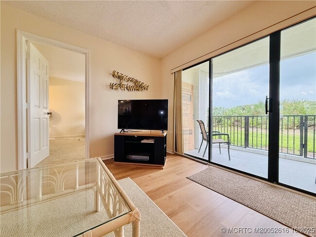 Building Photo - 9490 S Ocean Dr