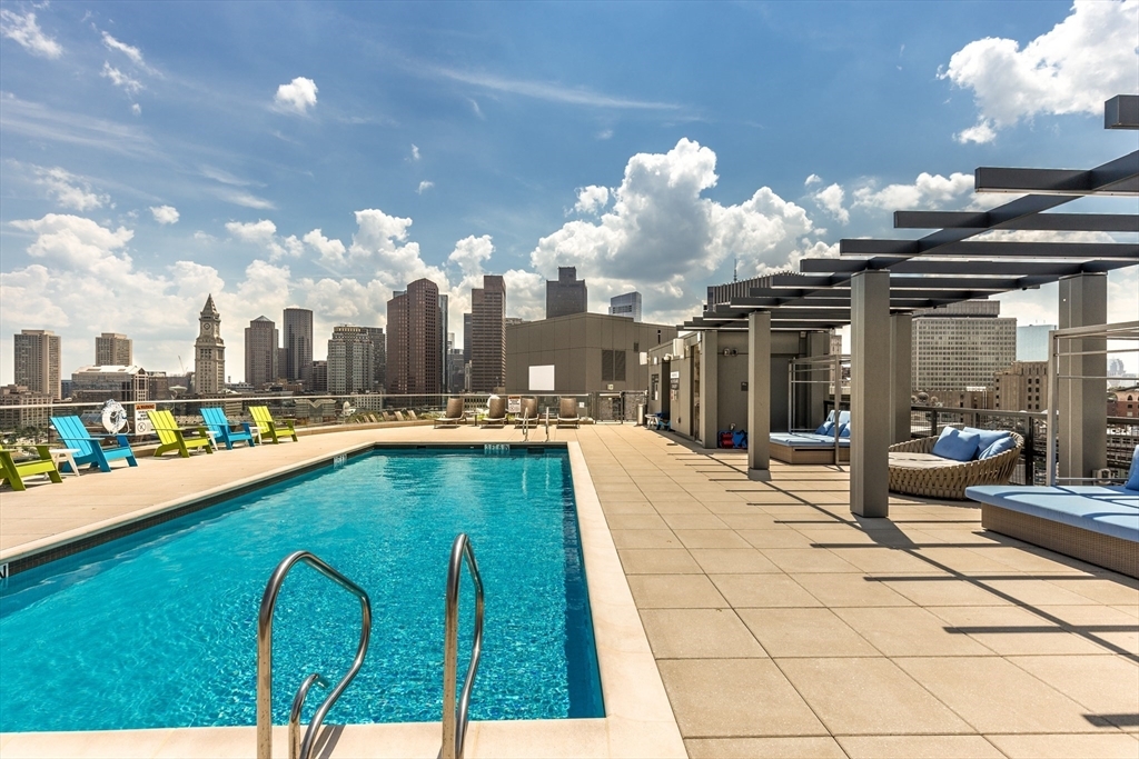 *Pictures are representative samples of the advertised unit. In some cases, the actual units you to - 57 Canal St