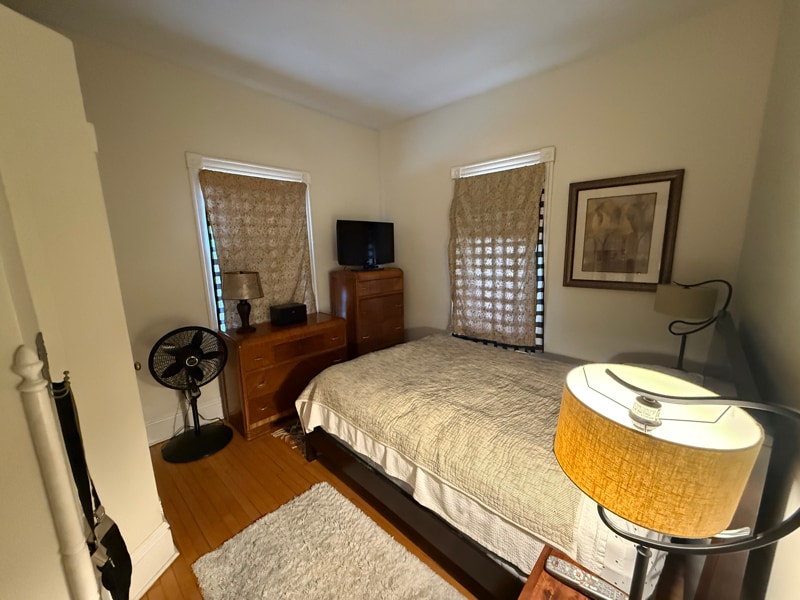 Building Photo - 800 Hague Ave