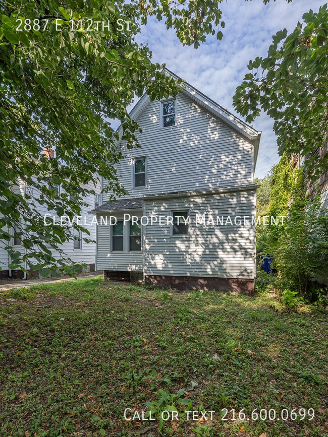 Building Photo - 2887 E 112th St
