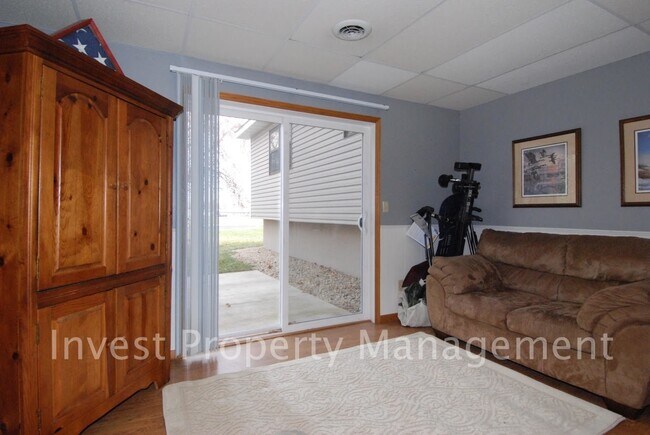 Building Photo - 21704 Rouillard Blvd