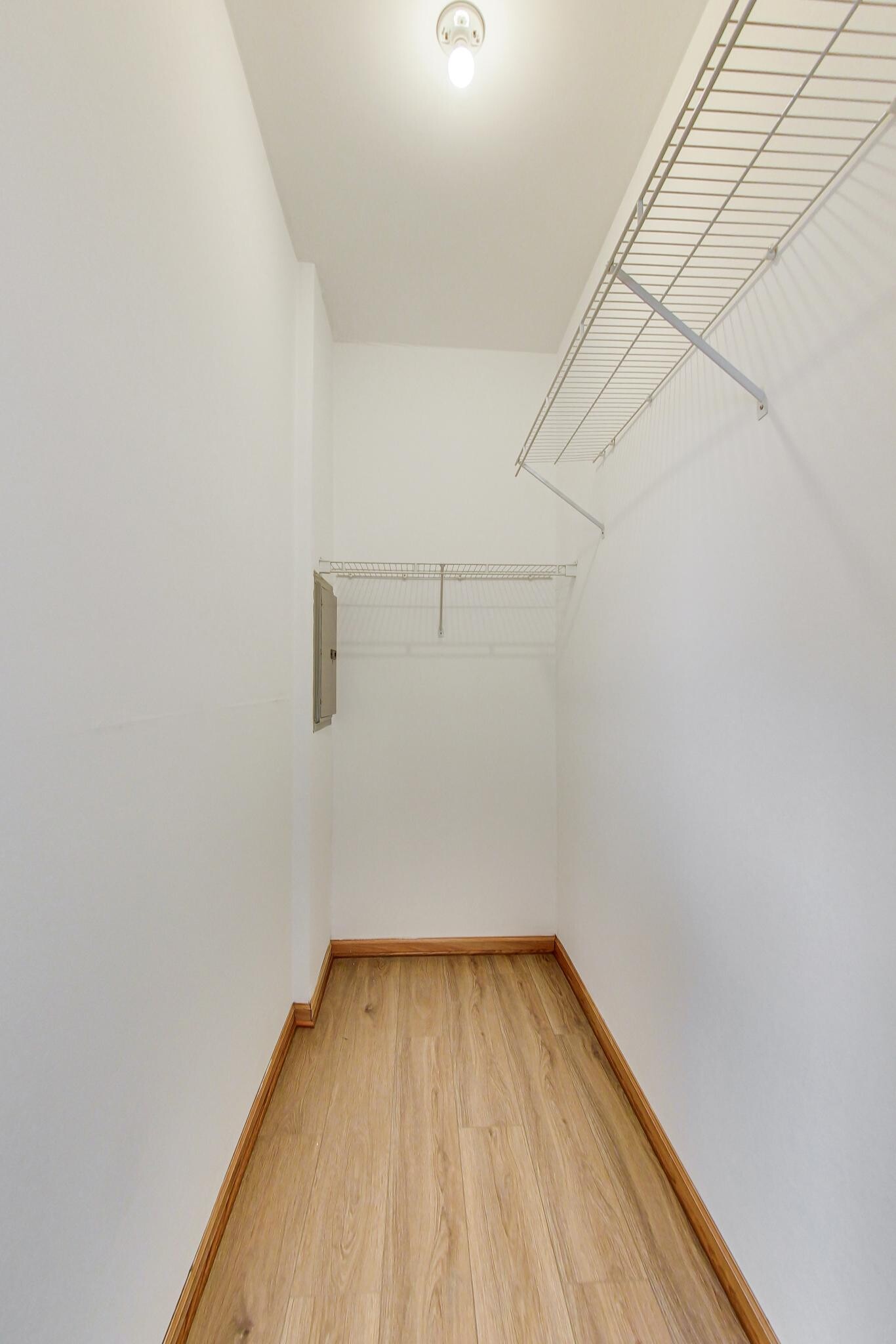 Building Photo - 1446 W Chicago Ave