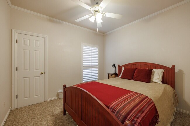 Building Photo - Furnished and For Lease