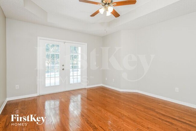 Building Photo - 2497 Runyon Cir