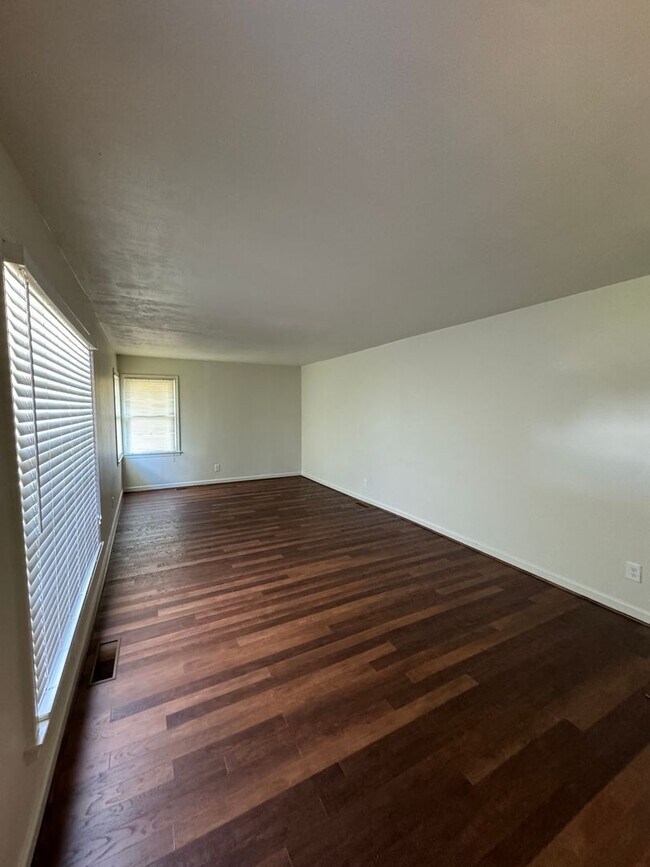 Building Photo - North Hall Ranch Home