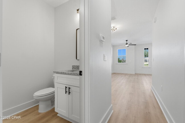 Building Photo - 2316 E 19th Pl