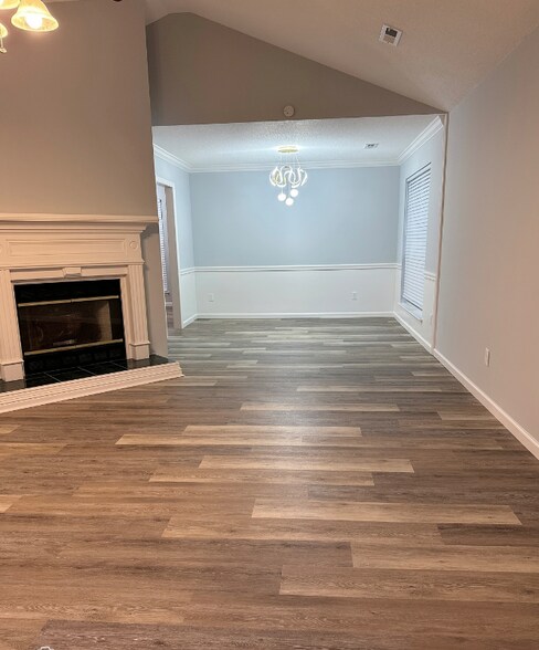 Building Photo - 100 Patra Dr