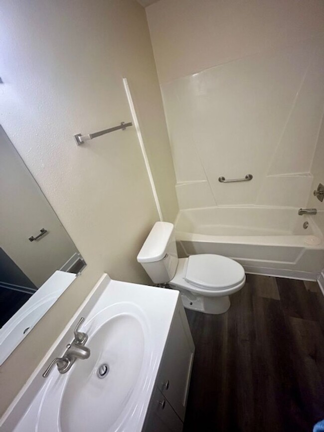 Building Photo - Southside Duplex