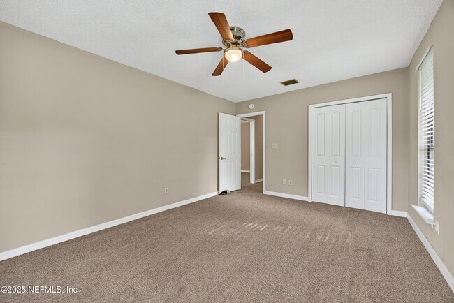 Building Photo - 6819 Mc Mullin St